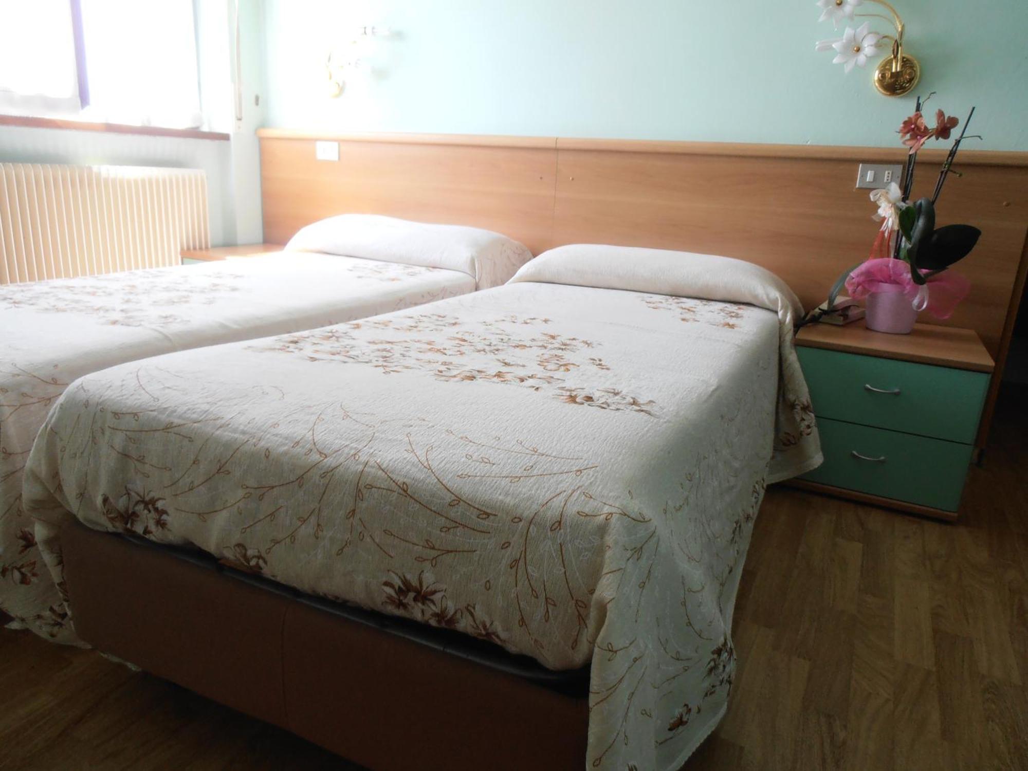 Hotel Locanda Ridevert Tione di Trento Pokój zdjęcie